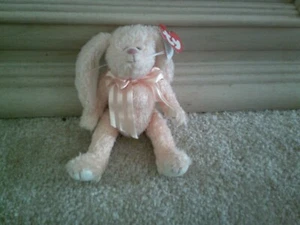 TY Attic Treasure - CAMELIA the Bunny (8 inch) - Picture 1 of 3