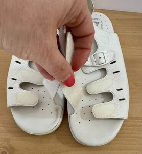 ProPet Damen-Wandersandale 9W weiß W0001 genarbtes Leder Luftzellenpolster - Bild 1 von 14
