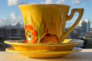 Vintage ‘30s Carlton Ware Floral Embossed ANEMONE tea trio cup, saucer, plate - Picture 1 of 4