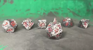 Juego de 7 troqueles poliédricos Chessex Granito moteado #25320 fuera de imprenta molde antiguo ¡casi como nuevo! - Imagen 1 de 1