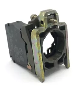 Schneider Body Fixing Collar with ZBE-101 (1NO) Contact Block - Picture 1 of 5