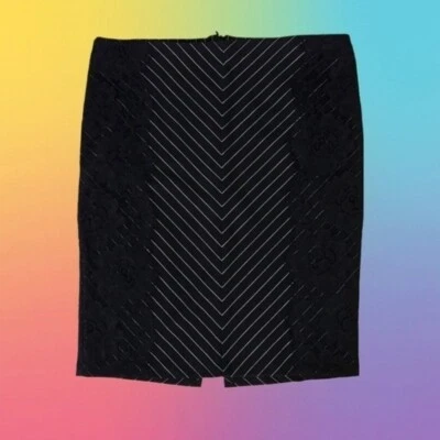 Falda lápiz negra de encaje a rayas, M Foto 1 de 3