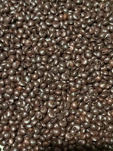 VINTAGE 1950er - DK BRAUN 4 OZS - WINZIGE RUNDE Muscheln - Handwerk ~ Matrosen Valentinstag - Bild 1 von 2