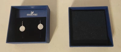 Pendientes colgantes perforados con parte superior de cristal puntiagudo Swarovski 1179814 Foto 1 de 4