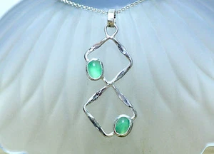 Double Squares Natural Chrysoprase Hammered Texture Pendant Solid Sterling Silve - Picture 1 of 6