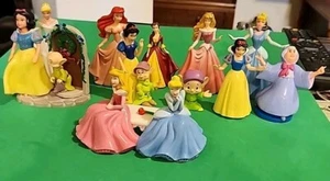 Disney Princess Vintage Toy Figures For DISNEY PRINCESS HOUSE Set of 12 - Picture 1 of 14