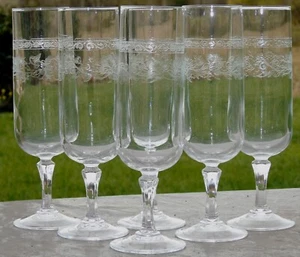 6 flûtes à champagne en cristal d'Arques modèle Matignon (prix pour 6 verres) - Picture 1 of 2