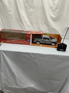 Ford Raptor Radio Control Truck , SIGNATURE EDITION, CONTROLLER #27/49 MHz - Picture 1 of 3