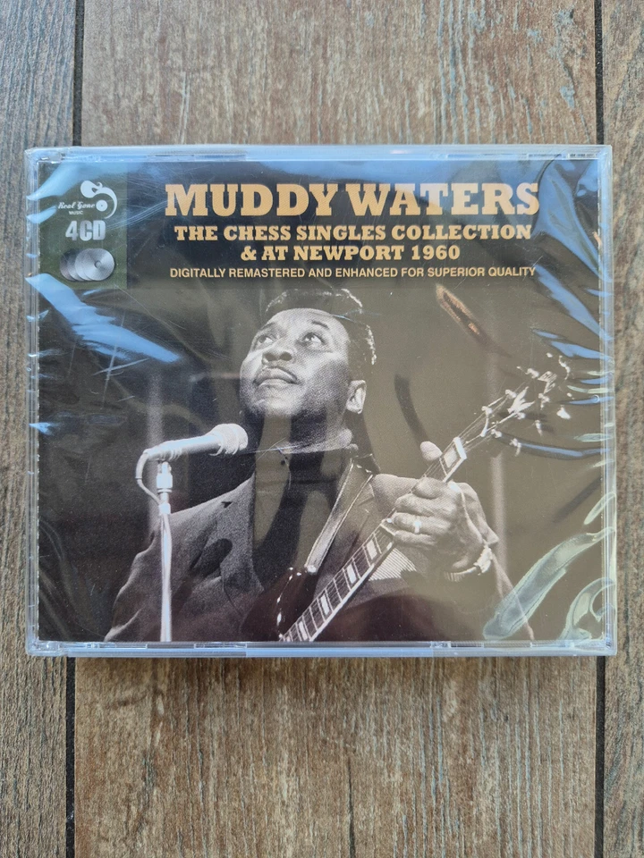 Muddy Waters 4CD The Chess Singles Collection & At the Newport 1960 - Bild 1 von 2