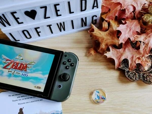Zelda & Loftwing - Legend of Zelda Skyward Sword HD Amiibo Coin NFC Switch - Picture 1 of 8