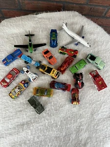 Hot Wheel Car Airplane Lot 20 Total Mixed Toy Box Junk - Picture 1 of 12