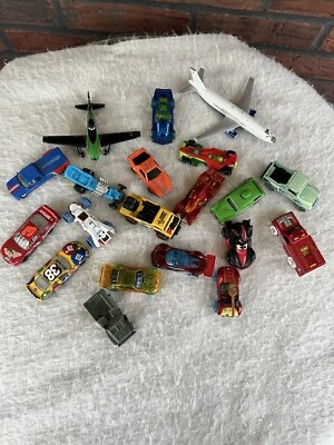 Hot Wheel Car Airplane Lot 20 Total Mixed Toy Box Junk - Image 1 of 4