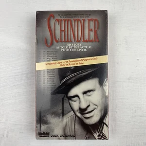 Schlindler VHS Video Tape Oskar Schindler HBO Documentary 1983 New Sealed - Foto 1 di 5