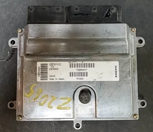 Volvo Engine Computer ECM ECU P30650677 - Picture 1 of 1
