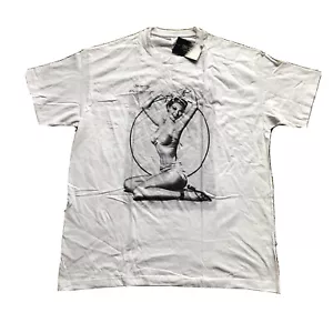 One in the City heiß sexy Pinup Hausfrau Bikini T-Shirt Herren Größe 2XL - Bild 1 von 12