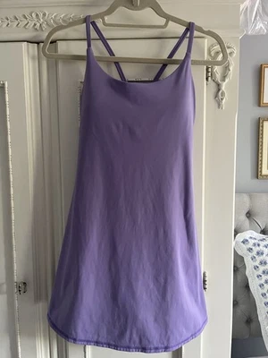 Vestido de tenis/pickleball con pantalones cortos adjuntos, lavanda, talla S Foto 1 de 3