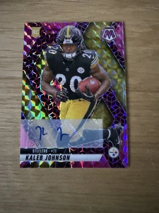 KALEB JOHNSON 2025 MOSAICO NOVATO ESPECTRIS ROSA FOTL RC AUTOMÁTICO/30 #315 Steelers - Imagen 1 de 2