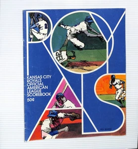Kansas City Royals vs Atlanta Braves - Baseball 1972 - Kaufman Stadium - Picture 1 of 5