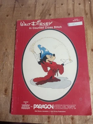 Personajes de Walt Disney en punto de cruz contado de Paragon Needlecraft Foto 1 de 2