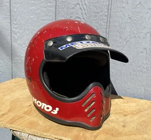 Old Vintage Dirt Bike Motocross Off-Road 1981 BELL MOTO 3 Red Motorcycle Helmet - Picture 1 of 21