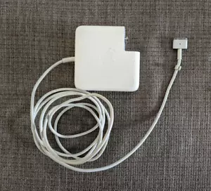 60W Magsafe 2 Power Adapter Charger For Apple Macbook Pro A1435 (UNTESTED) - Picture 1 of 3