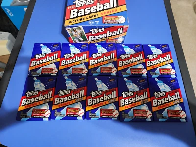 10 Unopened 1993 Topps Series 1 Baseball Card Packs (Possible Jeter RC) - Image 1 of 2