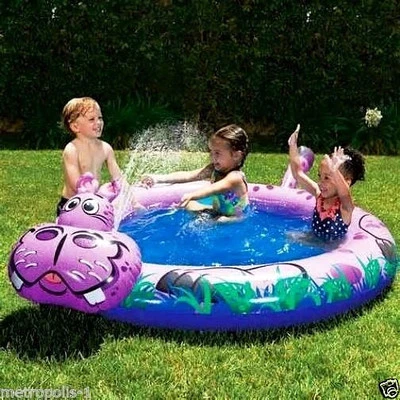BANZAI KIDS SPRAY 'N SPLASH HIPPO SWIMMING POOL,SPRINKLER,& JUNGLE GRAPHICS,NEW - Image 1 of 4