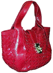 SR Squared Sondra Roberts Wine Red Woven Snake Print Fabric Bucket Tote Bag - Picture 1 of 10