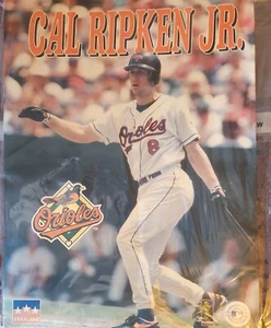 1998 Starline MLB Cal Ripken, Jr. Folder; Well Preserved; Minor Wear; SEE OTHERS - Picture 1 of 2