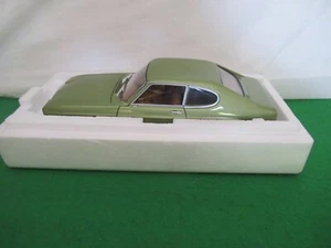MINICHAMPS 1969 FORD CAPRI 1700 GT - LIGHT GREEN SCALE 1:18 No.180 08900 - Picture 1 of 13