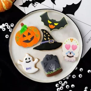 Halloween Witch Hat Pumpkin Cookie Biscuit Fruit Cheese Sandwich Bread Cutter - Picture 1 of 7