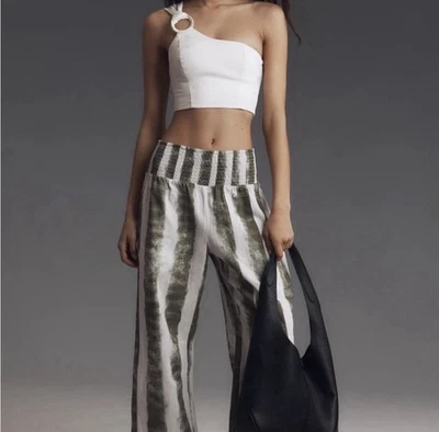 Anthropologie The Reese Smocked Pull-On Barrel de Pilcro Edición Impresa talla L Foto 1 de 4