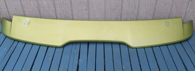 OEM 2014 2015 2016 2017 2018 KIA SOUL GREEN REAR TRUNK UPPER TOP SPOILER - Image 1 of 3