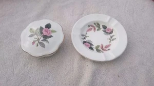 Caja de baratijas y bandeja de cenizas Wedgwood Hathaway Rose - Imagen 1 de 4