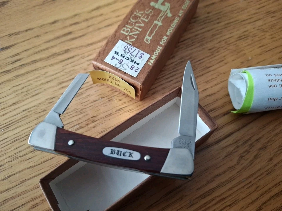 Navaja de Bolsillo Poni Vintage Pre-1986 BUCK Modelo 705, Sello de Escritura Como Nueva  Foto 1 de 4