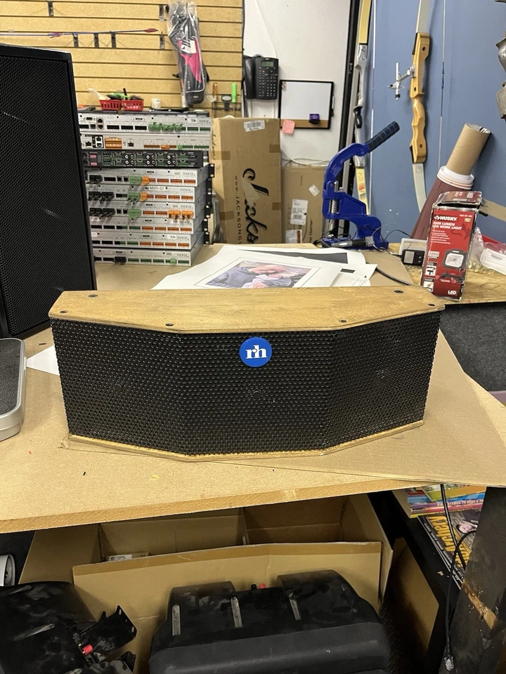 Renkus Heinz SR62H 4998 - Image 1 of 4