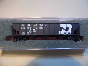N - Roundhouse 8601 - 40' 3 Bay Rib Hopper, Burlington BN 516000 LN M-M coup - Picture 1 of 2