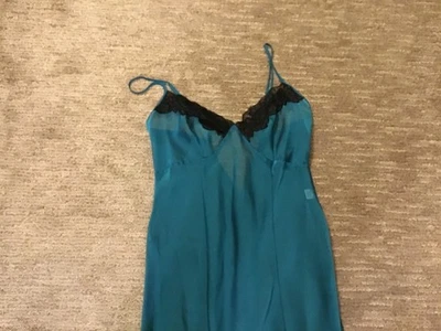 Camisón Frederick's of Teal Negro Nylon ENCAJE TRANSPARENTE GRANDE Vestido sin Mangas L Usado Foto 1 de 4