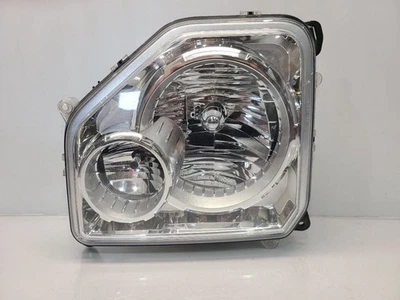 Farol direito do passageiro Jeep Liberty 2008-12 - Moldura cromada sem neblina - Imagem 1 de 4