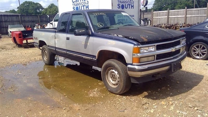 (LOCAL PICKUP ONLY) Rear Bumper Step Bumper Chrome Fits 88-00 CHEVROLET 2500 PIC - Image 1 of 4