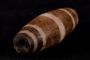 Mystic old pumtek  dzi/bhaisajyaguru/ ''evil eye'  bead with  reach patina #7797 - Picture 1 of 5