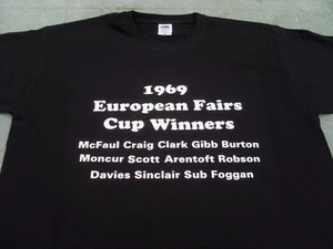 T-shirt Newcastle United 1969 vincitori coppa fiere europee 4xl 5xl regalo compleanno - Foto 1 di 2