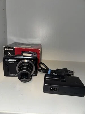 CASIO EXILIM EX-H20G 14,1 MP Hybrid GPS Digital Kamera Foto Video Compact - Bild 1 von 4