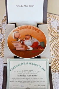 Knowles 1985 Rockwell Classic Collector Plate - Grandpa Plays Santa - COA & Box - Picture 1 of 1