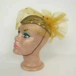 VTG 1940s 50s FEDORIA LADIES HAT GOLDEN SEQUINS MESH NETTING WOOL EXCELLENT COND - Picture 1 of 12