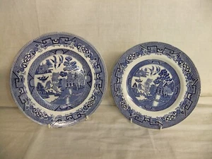 c4 Pottery W. R. Midwinter Ltd England - Blue Willow - vintage blue plates - R9 - Picture 1 of 5
