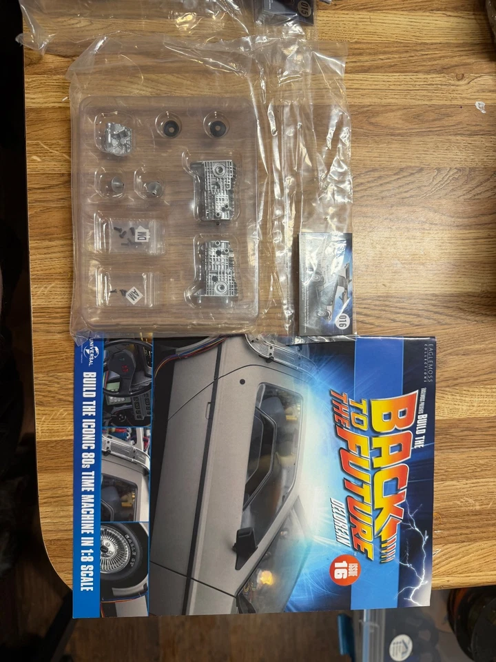 1:8 EAGLEMOSS/FANHOME BACK TO THE FUTURE DELOREAN ISSUE 16 - Image 1 of 1