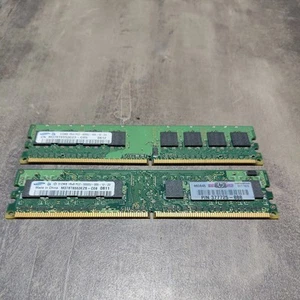 Job lot 2 X Samsung 512 MB Ram M378T6553CZ3-CD5, M378T6553EZS-CE6 - Afbeelding 1 van 3