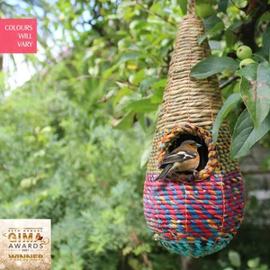 Wildlife World Artisan Wild Bird Nester - Tahera - Picture 1 of 3