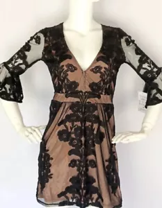 NUOVO For Love & Lemons Free People Temecula Mini Abito Nero Noir Pizzo Taglia S - Foto 1 di 6